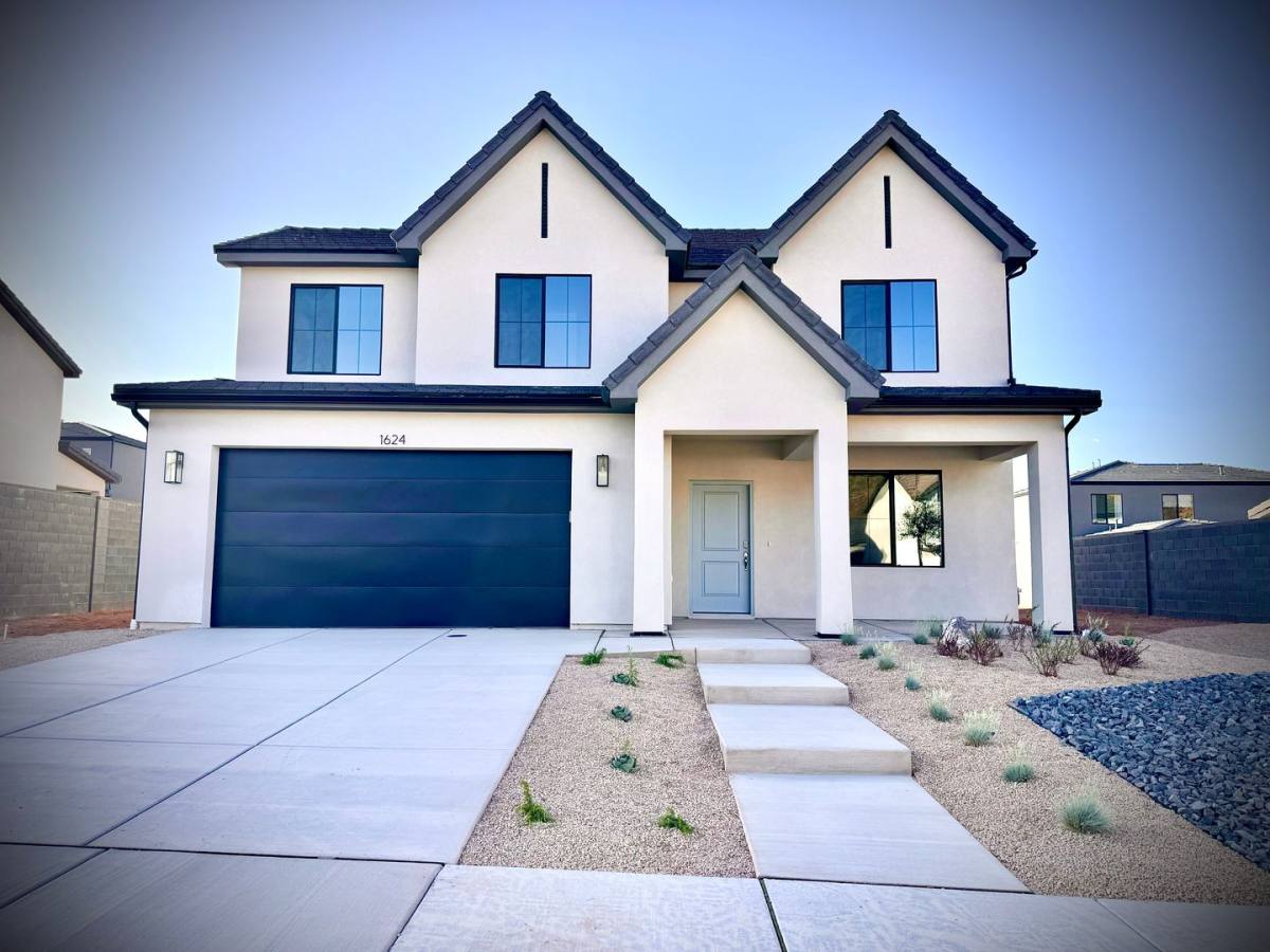 House for rent at 1624 S Cedar Mesa Dr, Washington, UT 84780