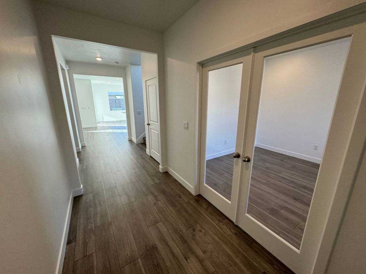 House for rent at 1624 S Cedar Mesa Dr, Washington, UT 84780
