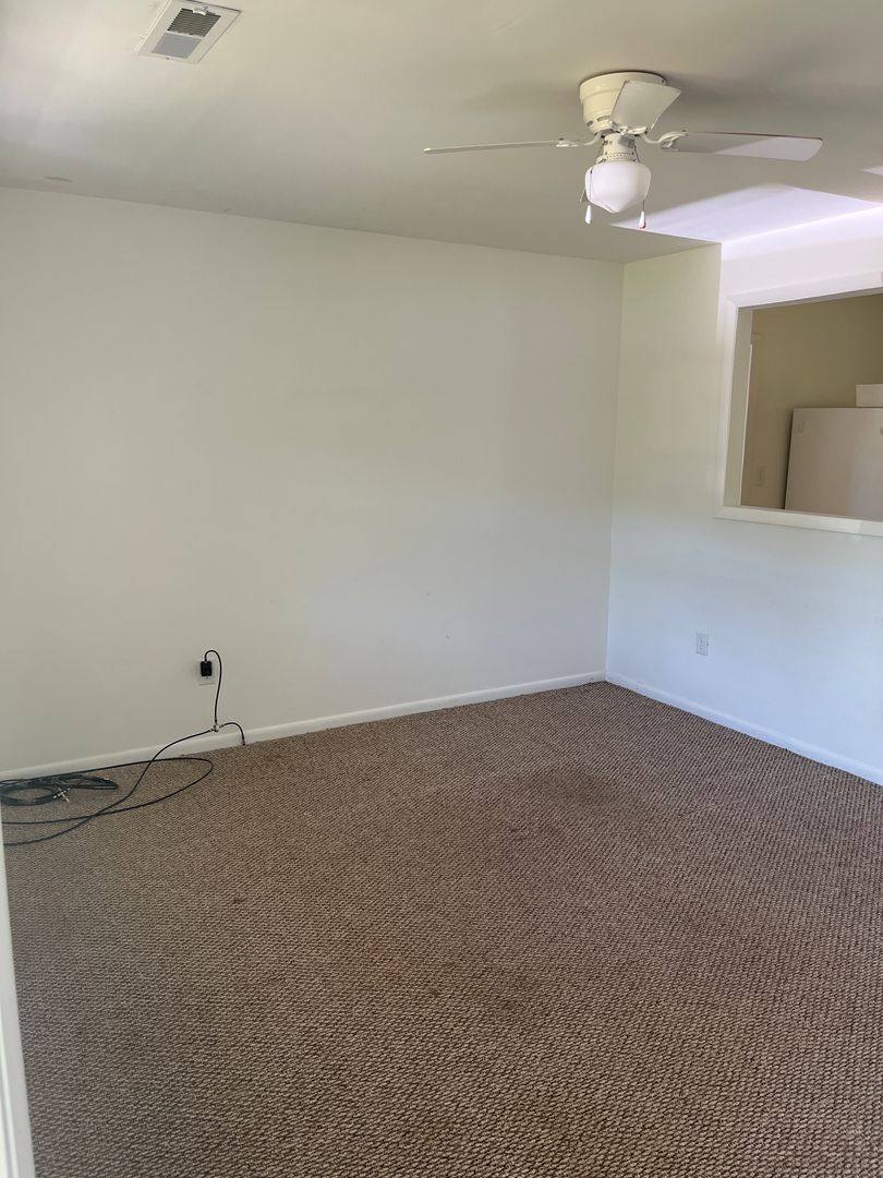 House for rent at 424 2nd St, Buchanan, VA 24066