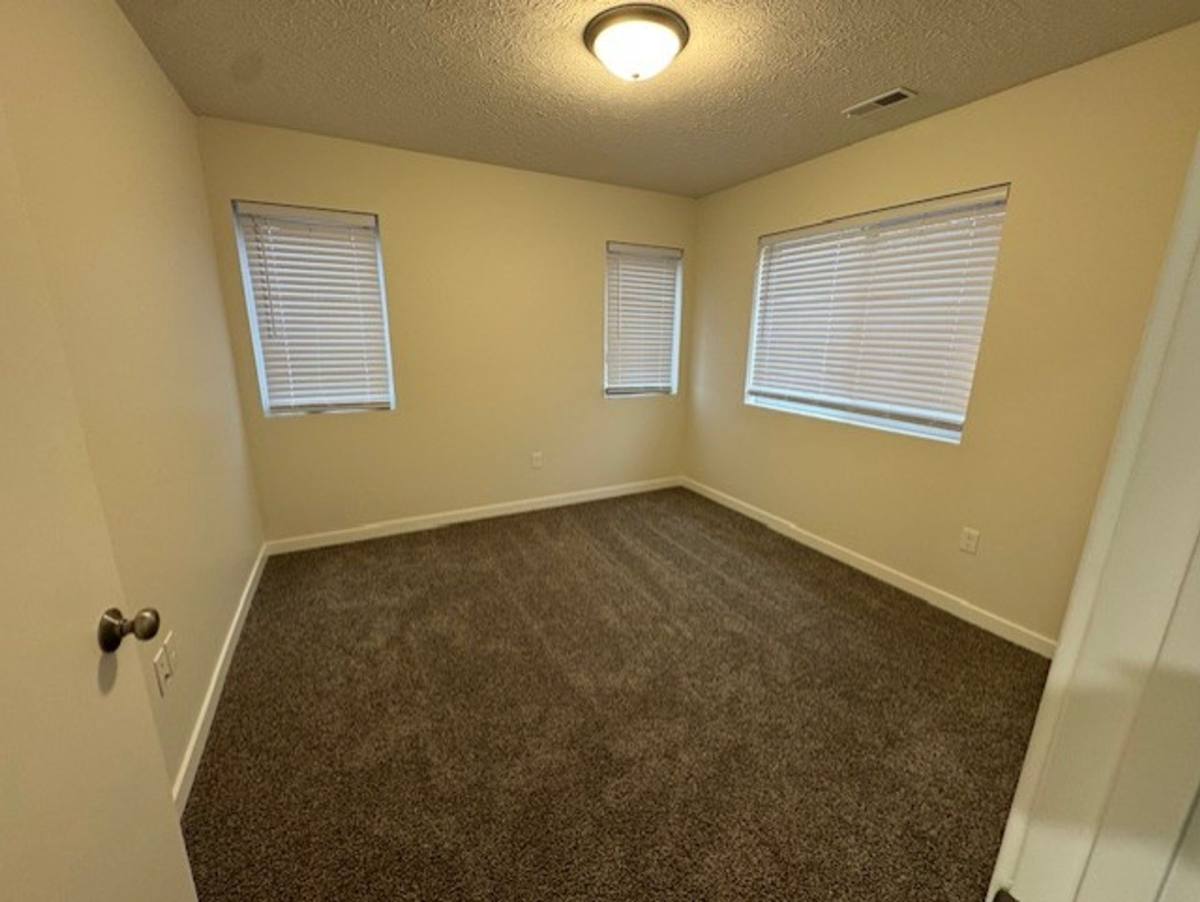 Apartment for rent at 1404-1752 Peach St, Grand Island, NE 68801