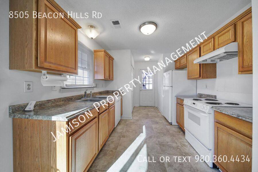 House for rent at 8505 Beacon Hills Rd, Indian Trail, NC 28079