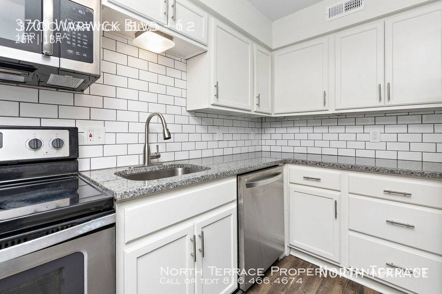 Apartment for rent at 3700 Warwick Blvd #6, Kansas City, MO 64111