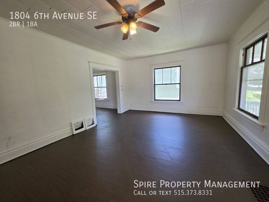 House for rent at 1804 6th Ave SE, Cedar Rapids, IA 52403