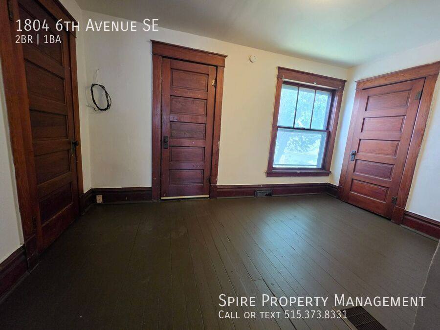 House for rent at 1804 6th Ave SE, Cedar Rapids, IA 52403