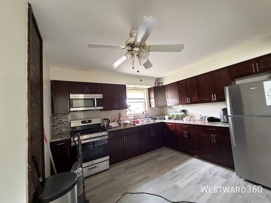 Apartment for rent at 8714 W Fullerton Ave #2S, River Grove, IL 60171