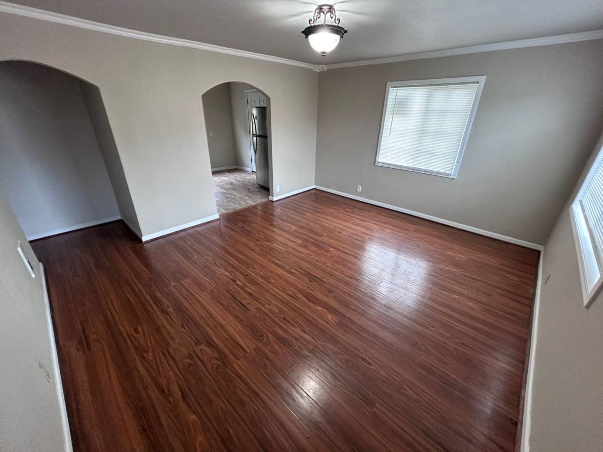 Apartment for rent at 156 N Schoneman, Coos Bay, OR 97420