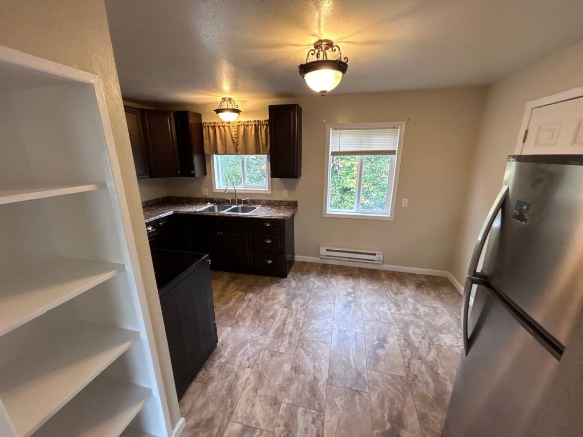 Apartment for rent at 156 N Schoneman, Coos Bay, OR 97420