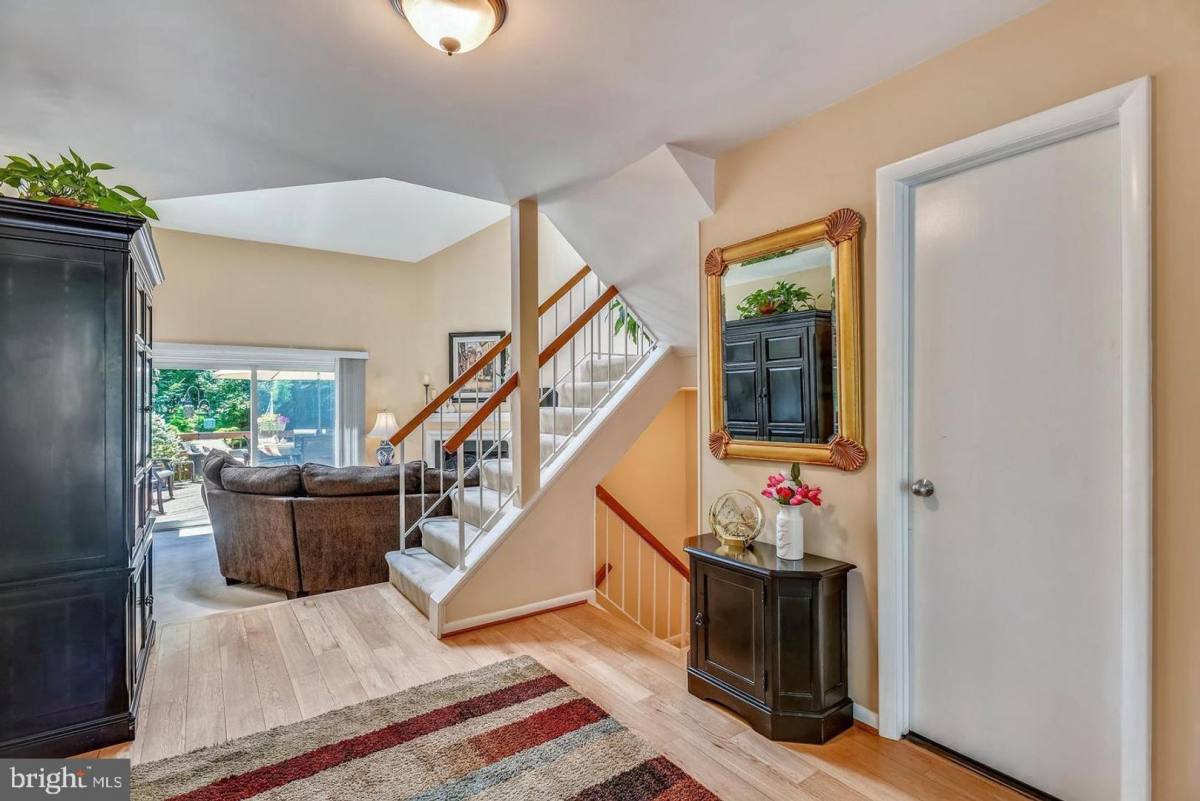 Townhouse for rent at 11627 Chapel Cross Way, Reston, VA 20194
