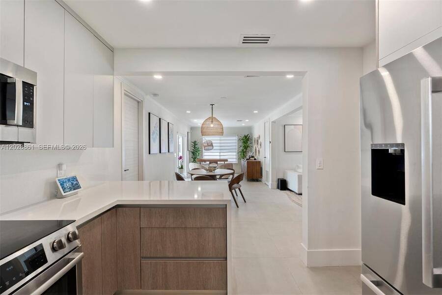 Apartment for rent at 45 Palermo Ave, Miami, FL 33134