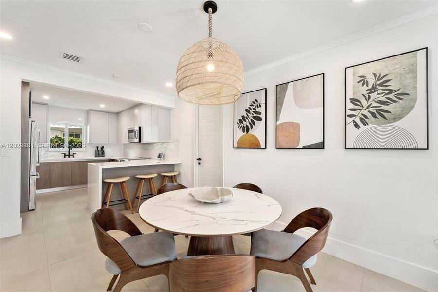 Apartment for rent at 45 Palermo Ave, Miami, FL 33134