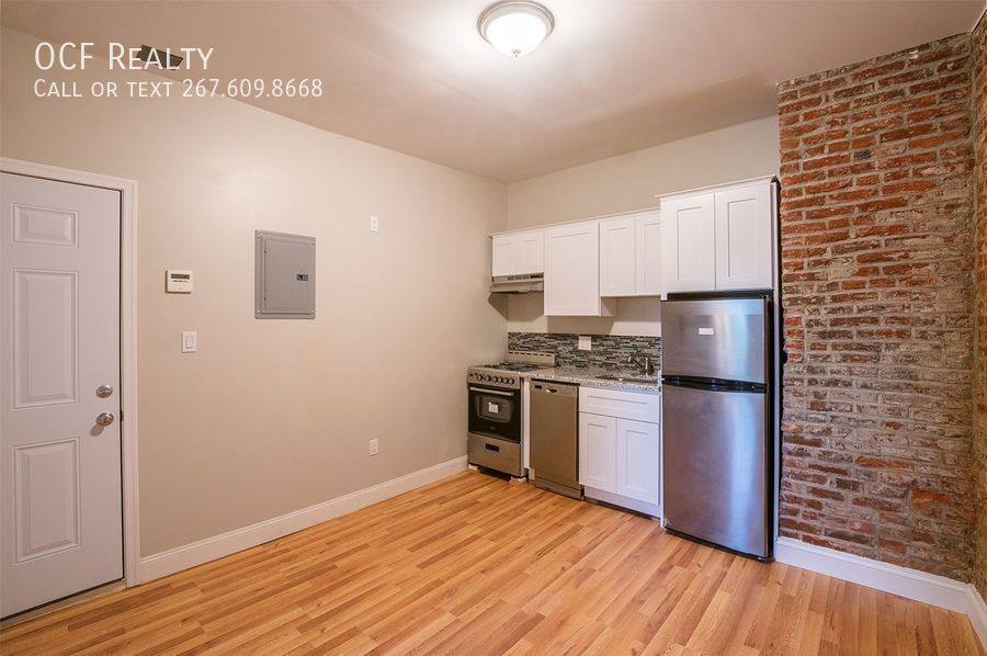 Apartment for rent at 1126 E Passyunk Ave #4, Philadelphia, PA 19147