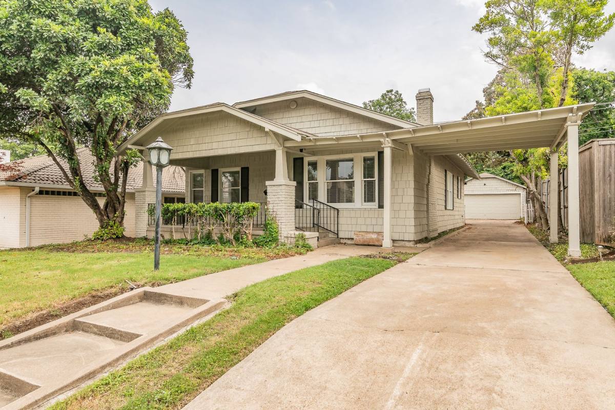 House for rent at 5313 Collinwood Ave, Fort Worth, TX 76107
