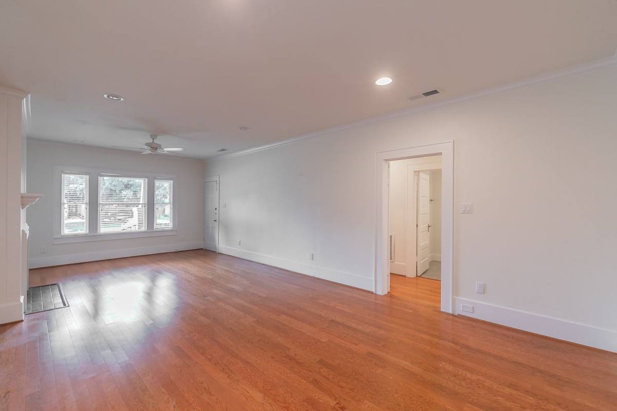 House for rent at 5313 Collinwood Ave, Fort Worth, TX 76107