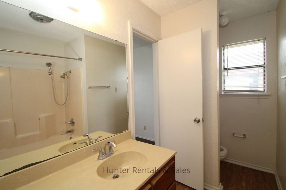 House for rent at 1100 Goodhue Dr, Killeen, TX 76549