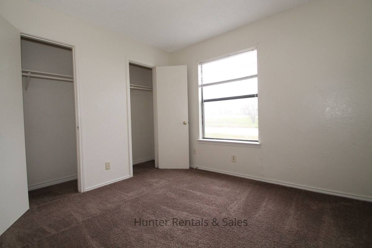 House for rent at 1100 Goodhue Dr, Killeen, TX 76549