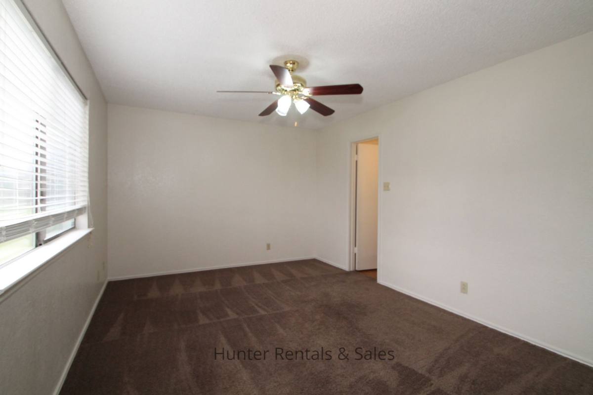 House for rent at 1100 Goodhue Dr, Killeen, TX 76549