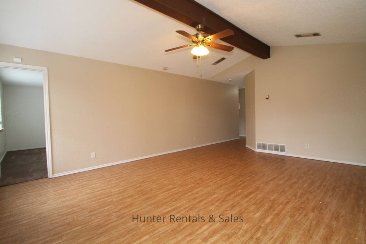 House for rent at 1100 Goodhue Dr, Killeen, TX 76549