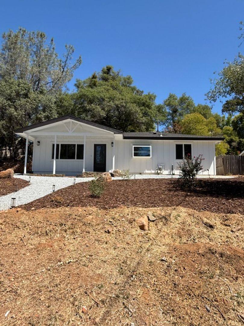 House for rent at 169 Cary Dr, Auburn, CA 95603