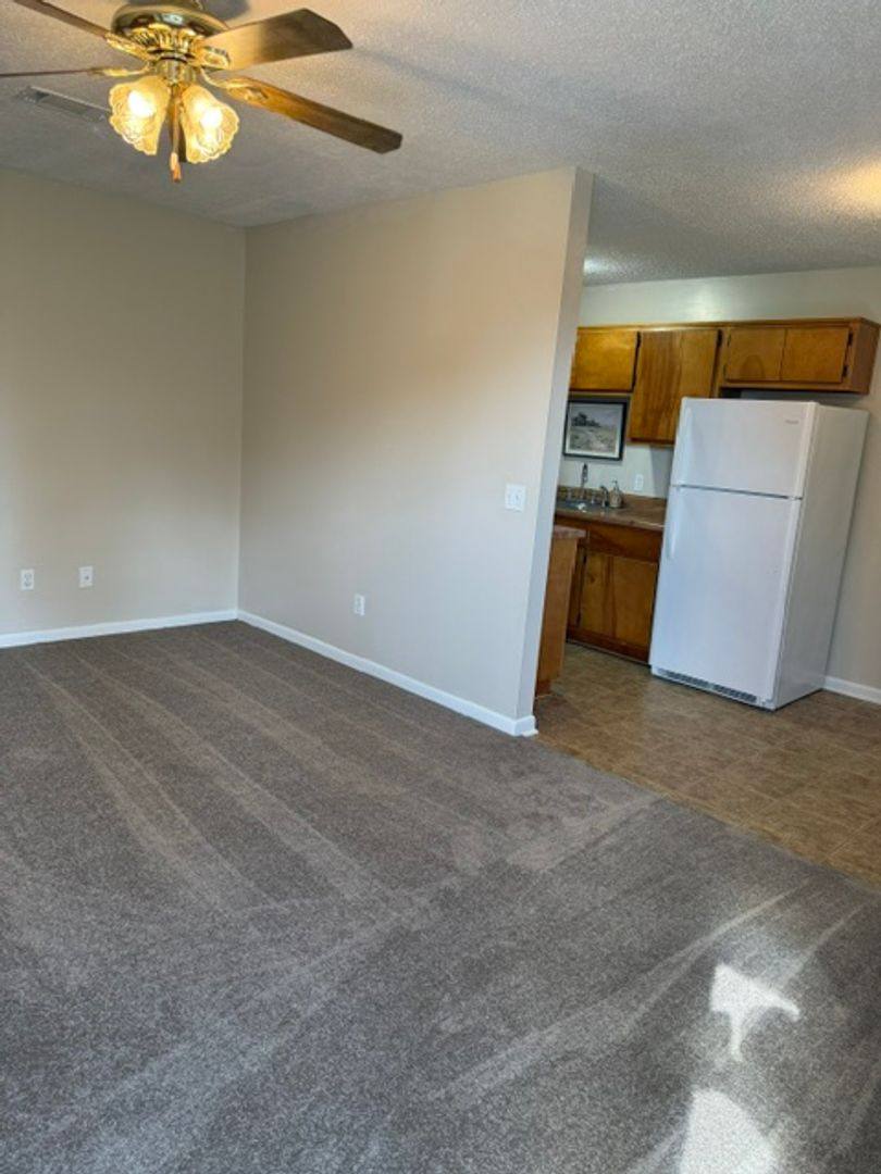 Apartment for rent at 100 Captain's Quarters Dr, Andalusia, AL 36420