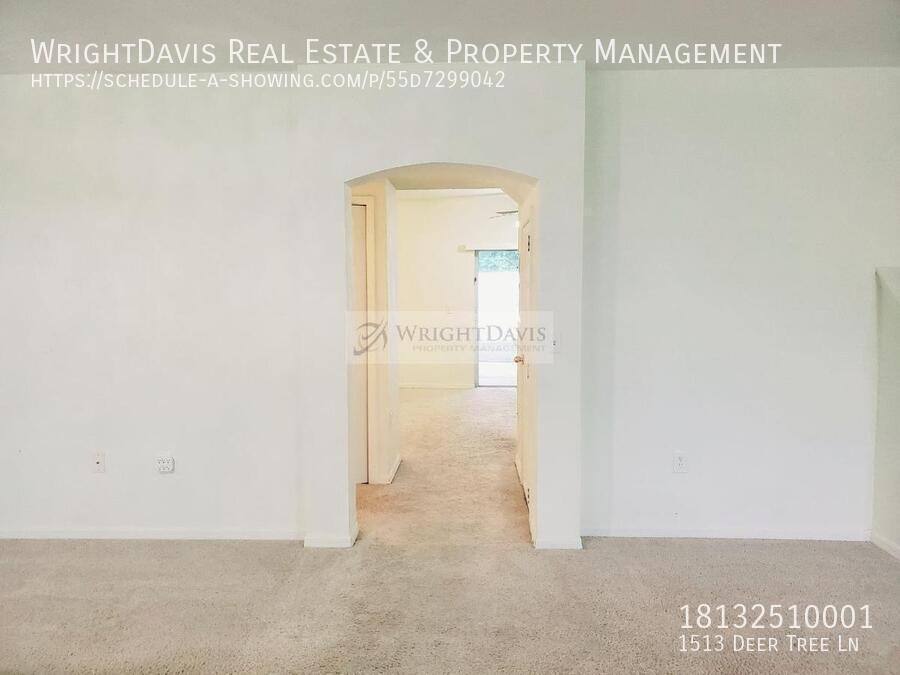 Townhouse for rent at 1513 Deer Tree Lane, Brandon, FL 33510