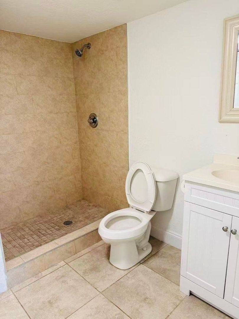 House for rent at 6250 SW 39th St, Fort Lauderdale, FL 33314