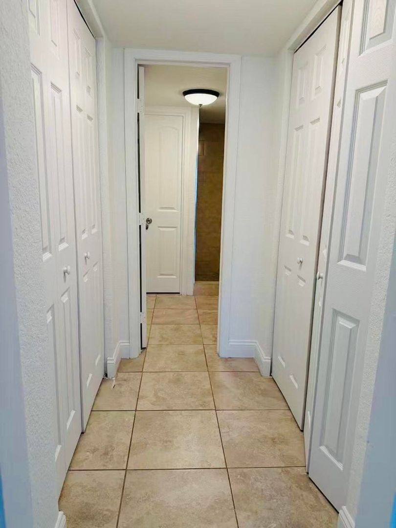 House for rent at 6250 SW 39th St, Fort Lauderdale, FL 33314