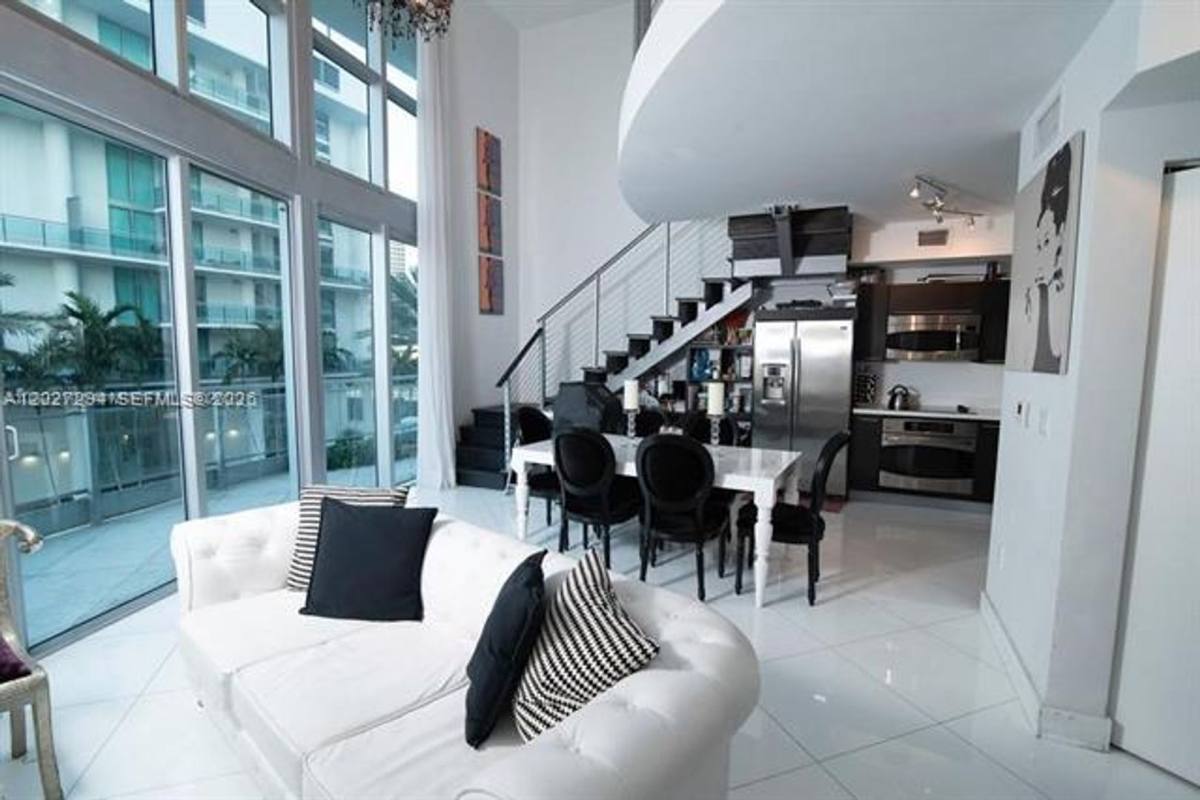 Apartment for rent at 90 SW 3rd St, Miami, FL 33130