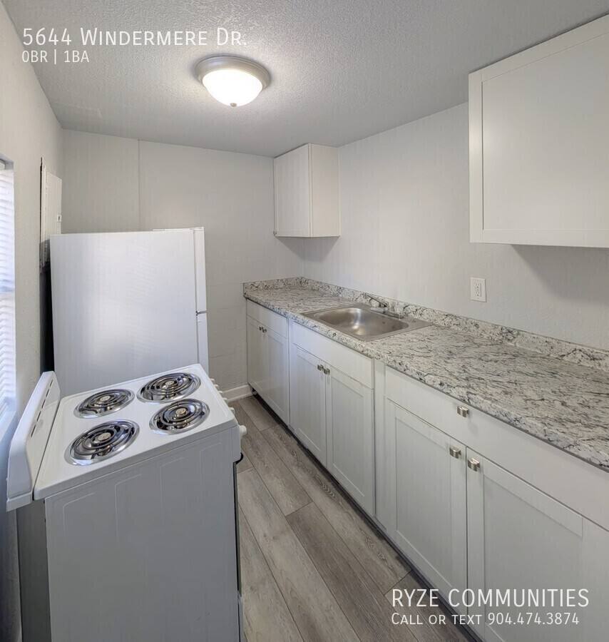 Apartment for rent at 5644 Windermere Dr, Jacksonville, FL 32211