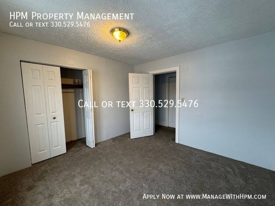 Apartment for rent at 2237 Tusc St W #7, Canton, OH 44708