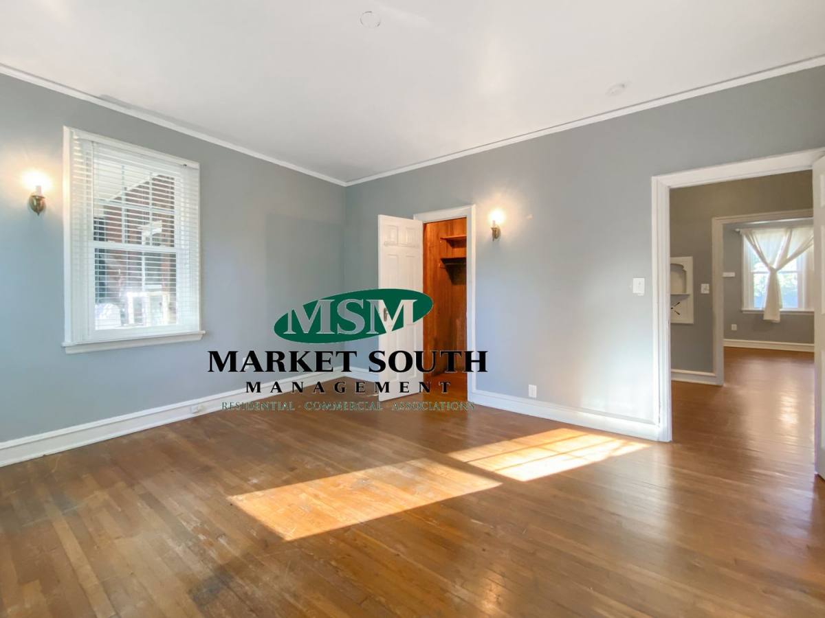 Apartment for rent at 219 E 56th St, Savannah, GA 31405