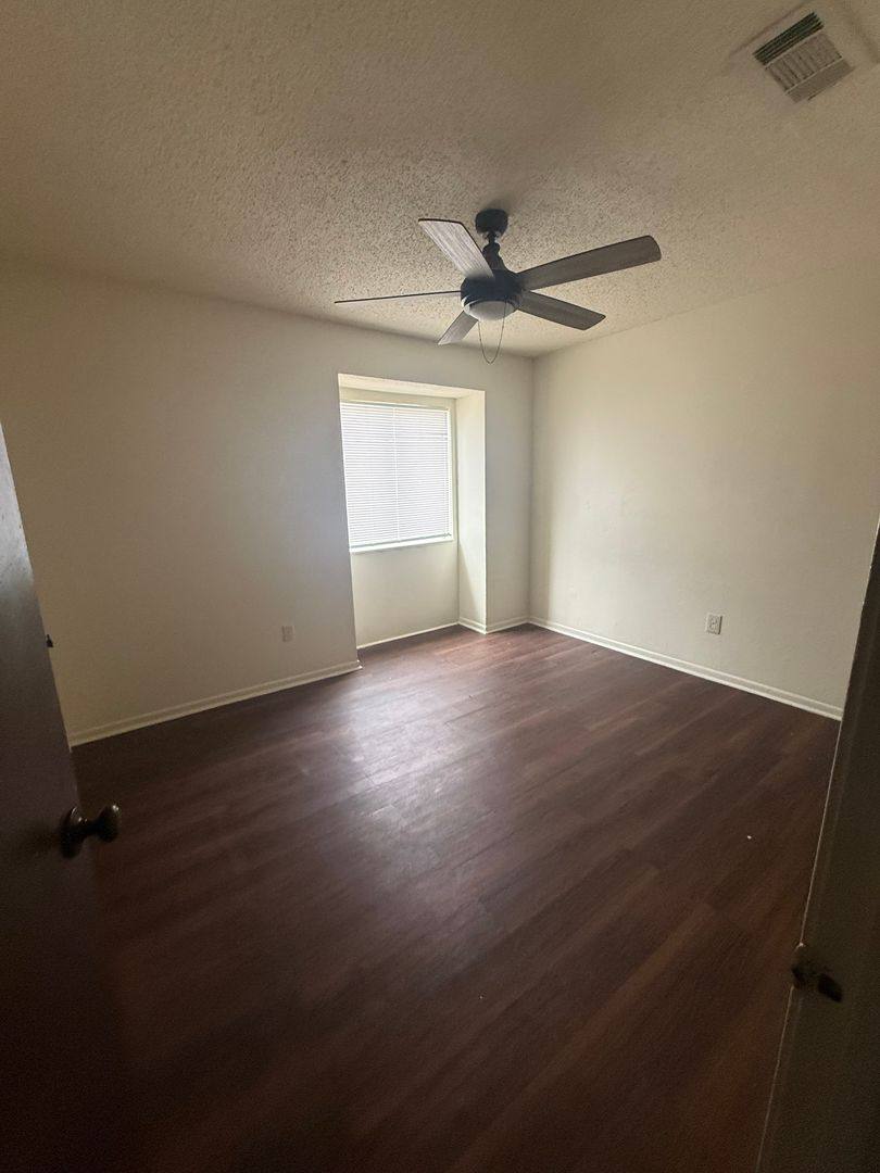 Apartment for rent at 1646 Jade Ave, Baton Rouge, LA 70810