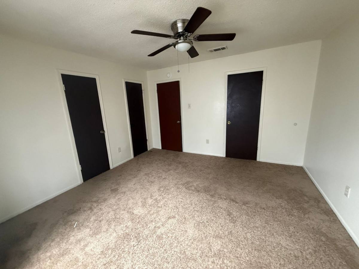 Apartment for rent at 1646 Jade Ave, Baton Rouge, LA 70810