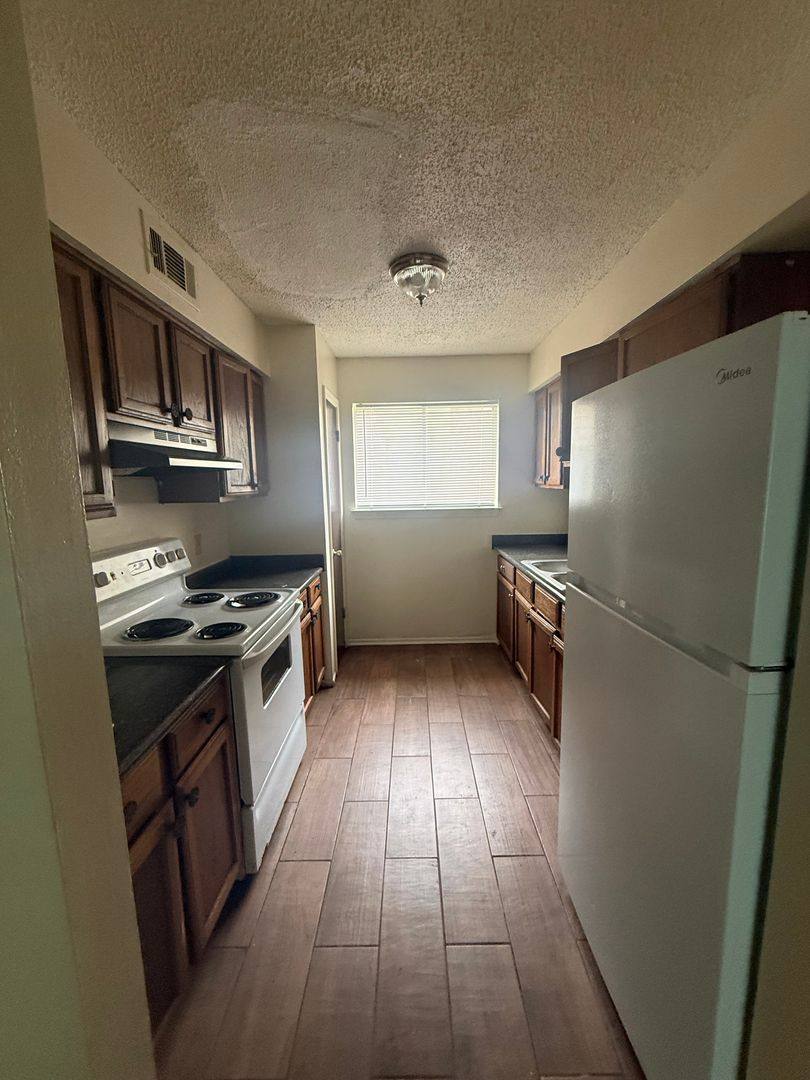 Apartment for rent at 1646 Jade Ave, Baton Rouge, LA 70810