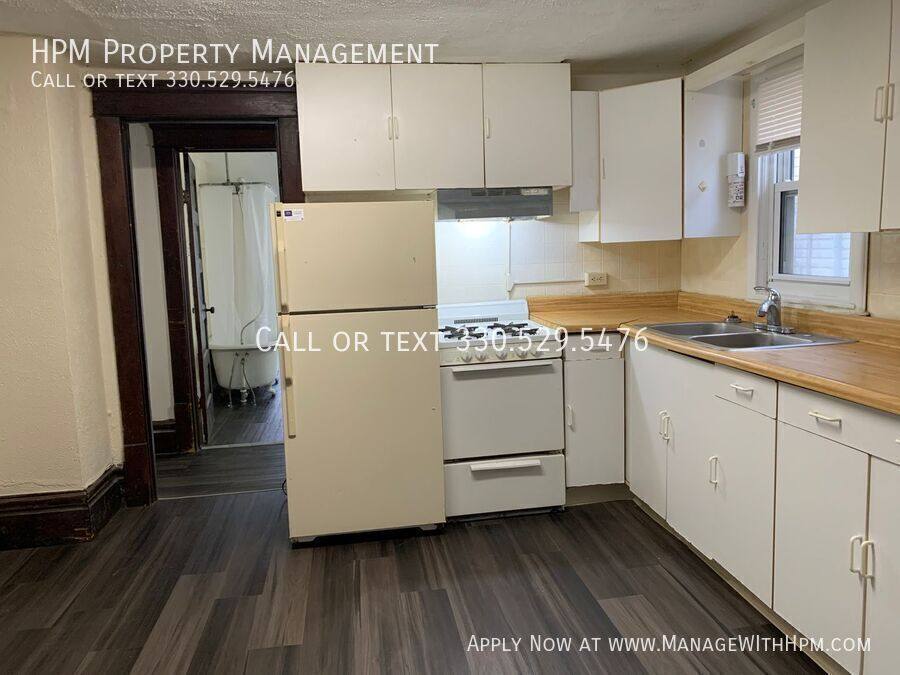 Apartment for rent at 202 W Long St #202, Akron, OH 44301