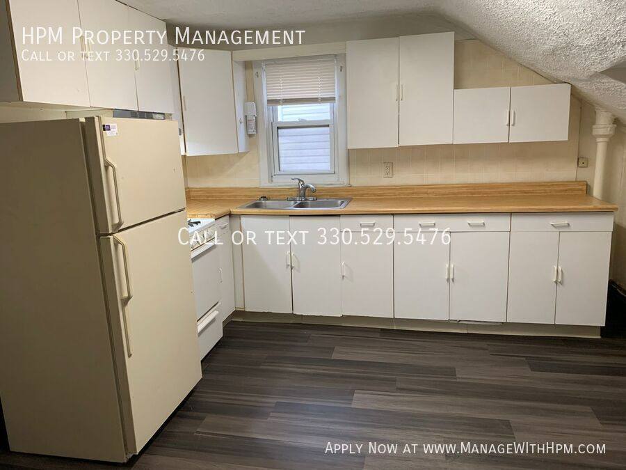 Apartment for rent at 202 W Long St #202, Akron, OH 44301