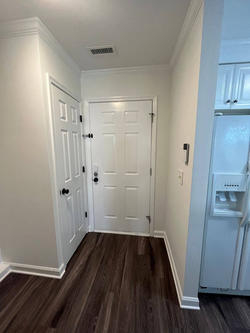 Apartment for rent at 154 Lullwater Dr, Wilmington, NC 28403