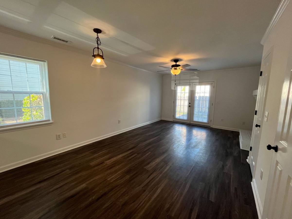Apartment for rent at 154 Lullwater Dr, Wilmington, NC 28403