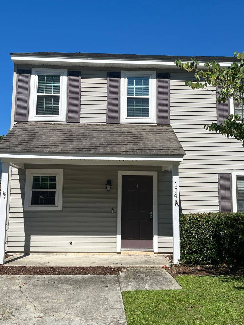 Apartment for rent at 154 Lullwater Dr, Wilmington, NC 28403