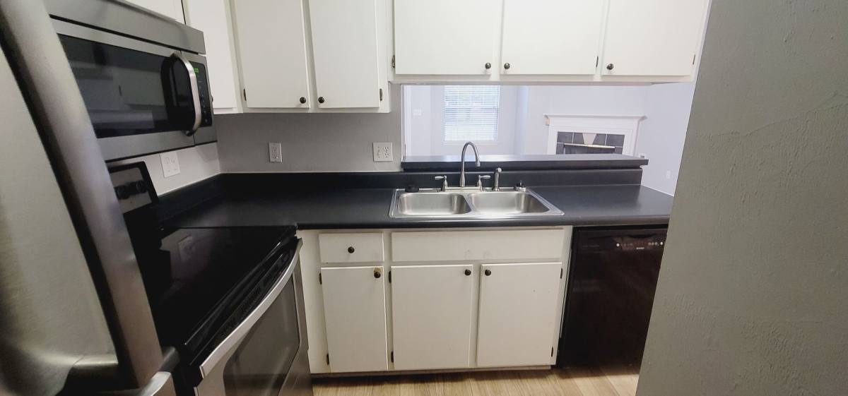 Townhouse for rent at 2419 Nugget Lane, Tallahassee, FL 32303