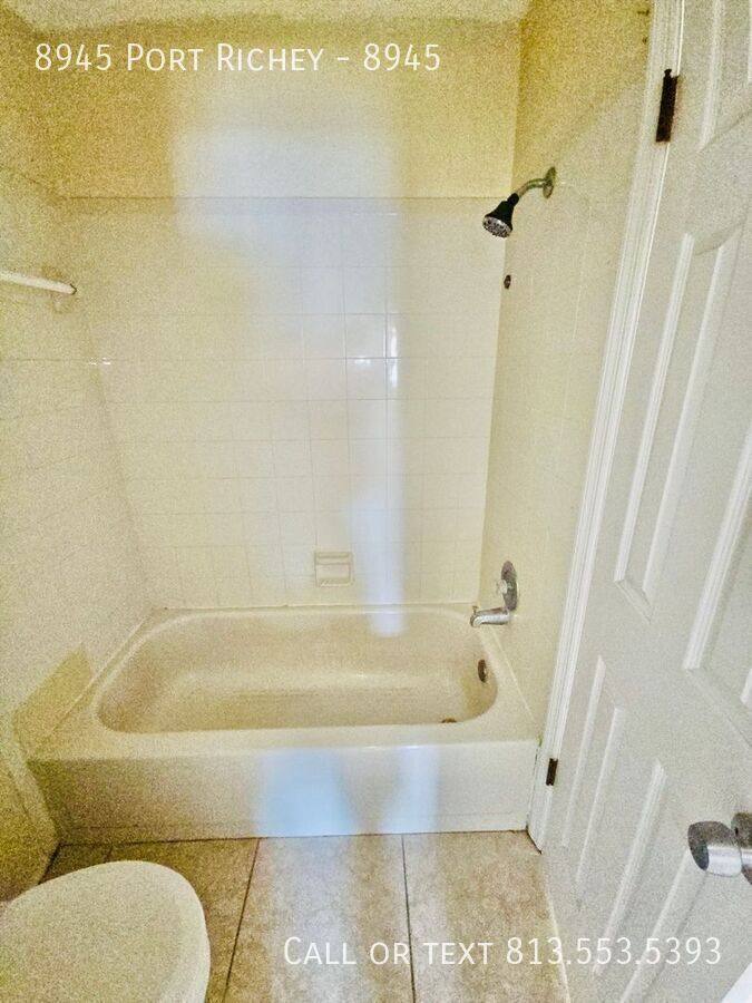 Apartment for rent at 8945 Port Richey, Port Richey, FL 34668