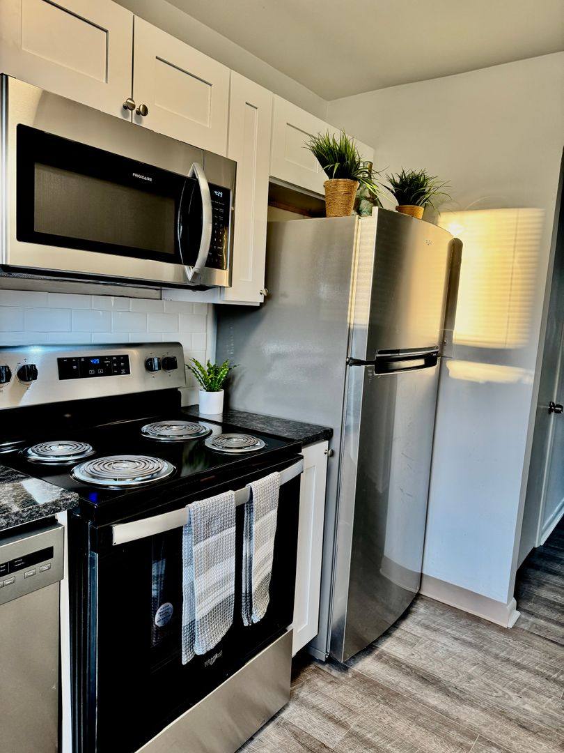 Apartment for rent at 841 Chester Pike, Prospect Park, PA 19076