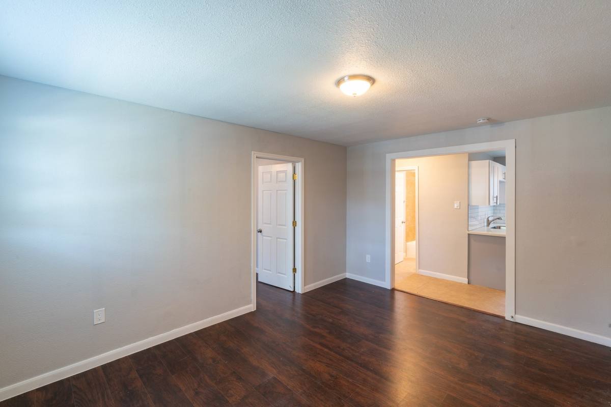 Apartment for rent at 2501 Delano St, Houston, TX 77004