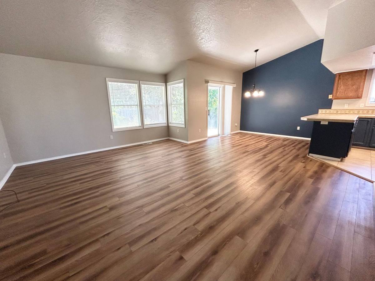 House for rent at 1685 NW 13th St, Meridian, ID 83646