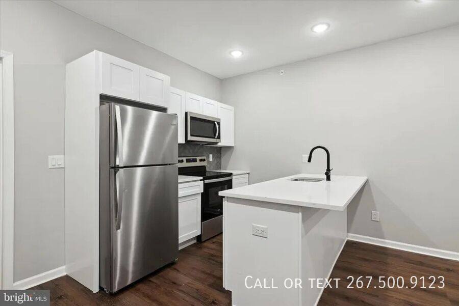 Apartment for rent at 1230 N Marshall St #3R, Philadelphia, PA 19122