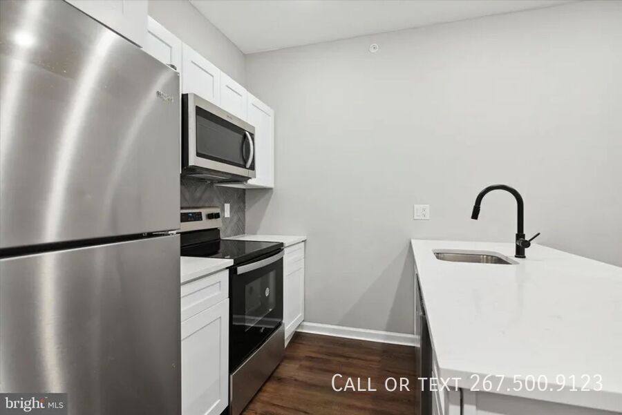 Apartment for rent at 1230 N Marshall St #3R, Philadelphia, PA 19122
