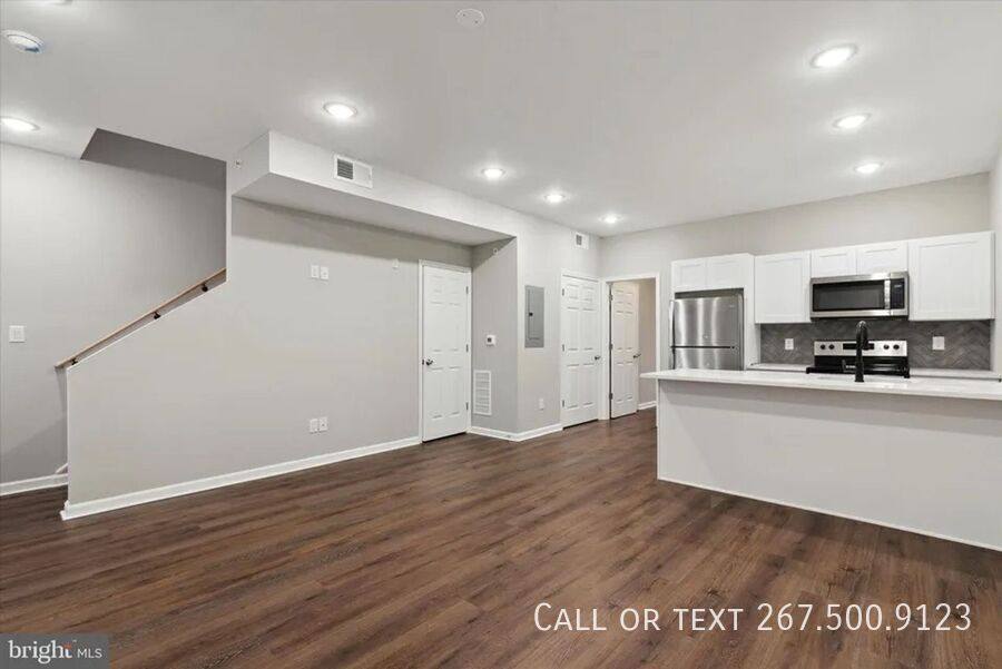 Apartment for rent at 1230 N Marshall St #3R, Philadelphia, PA 19122