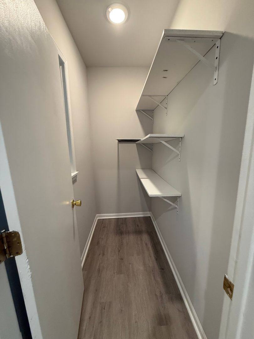Apartment for rent at 6648 19th St, Berwyn, IL 60402