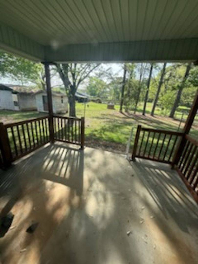 House for rent at 7176 New Hope Rd, Denton, NC 27239