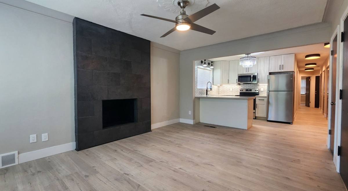Apartment for rent at 6266 Nottingham Ave, Saint Louis, MO 63109