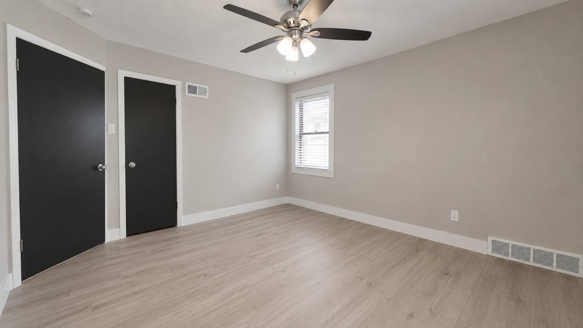 Apartment for rent at 6266 Nottingham Ave, Saint Louis, MO 63109